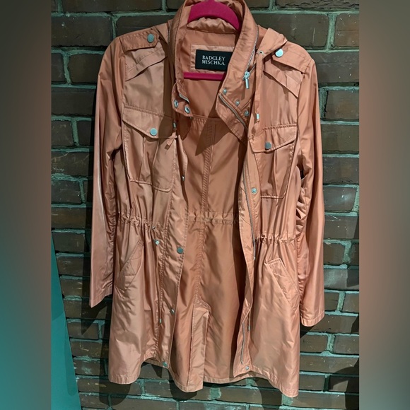 Badgley Mischka Coral / Peach Rain Coat Size S W/ Hidden Hood - Picture 5 of 5